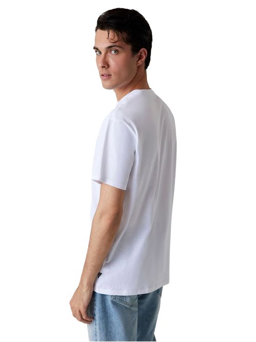 GUESS T-shirt con logo a sbalzo GUESS | M5YI44KBW41G011